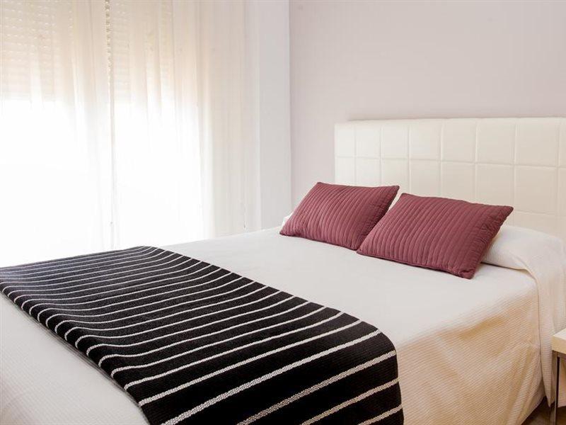 Abril Nerja Hotel Bagian luar foto