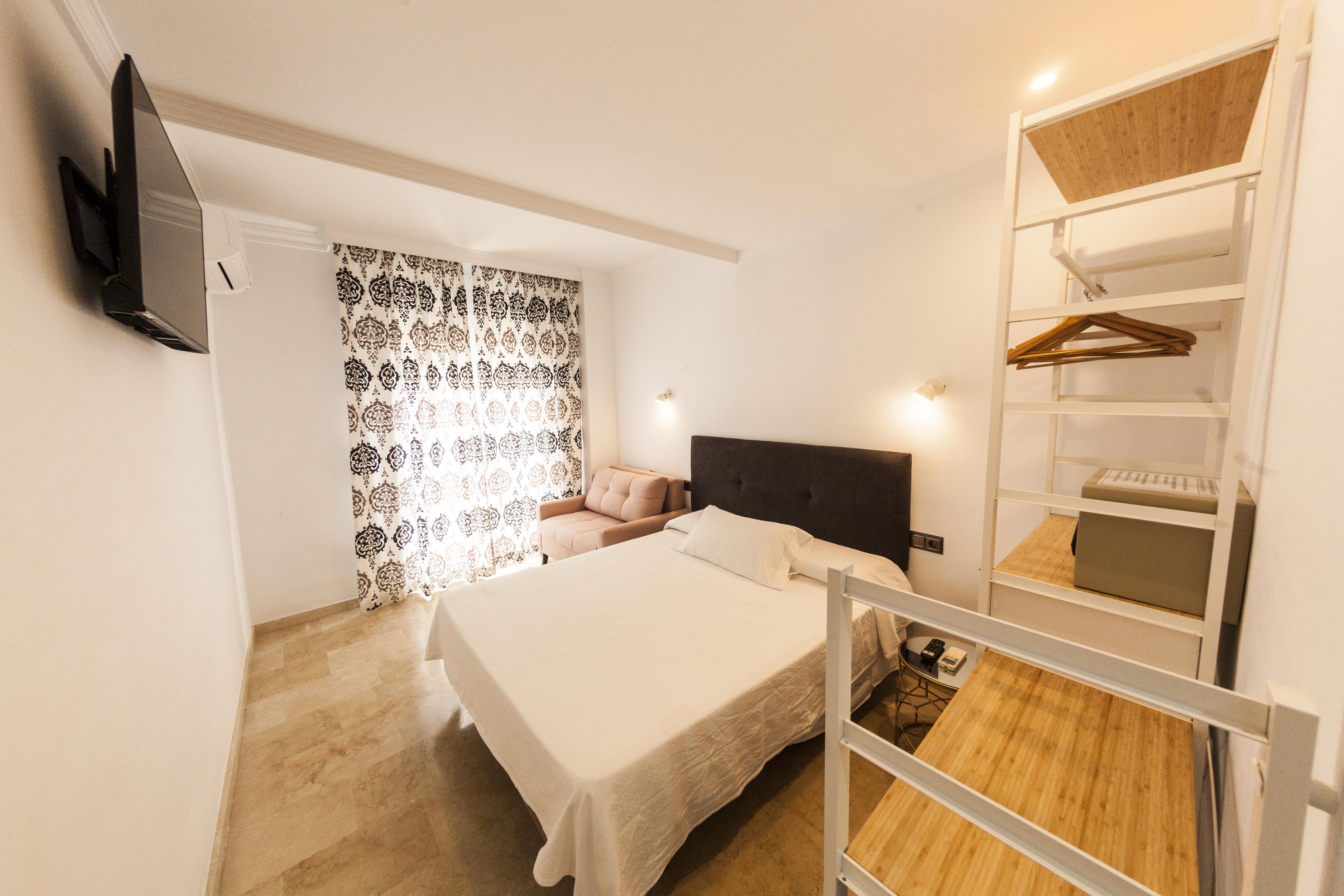 Abril Nerja Hotel Bagian luar foto