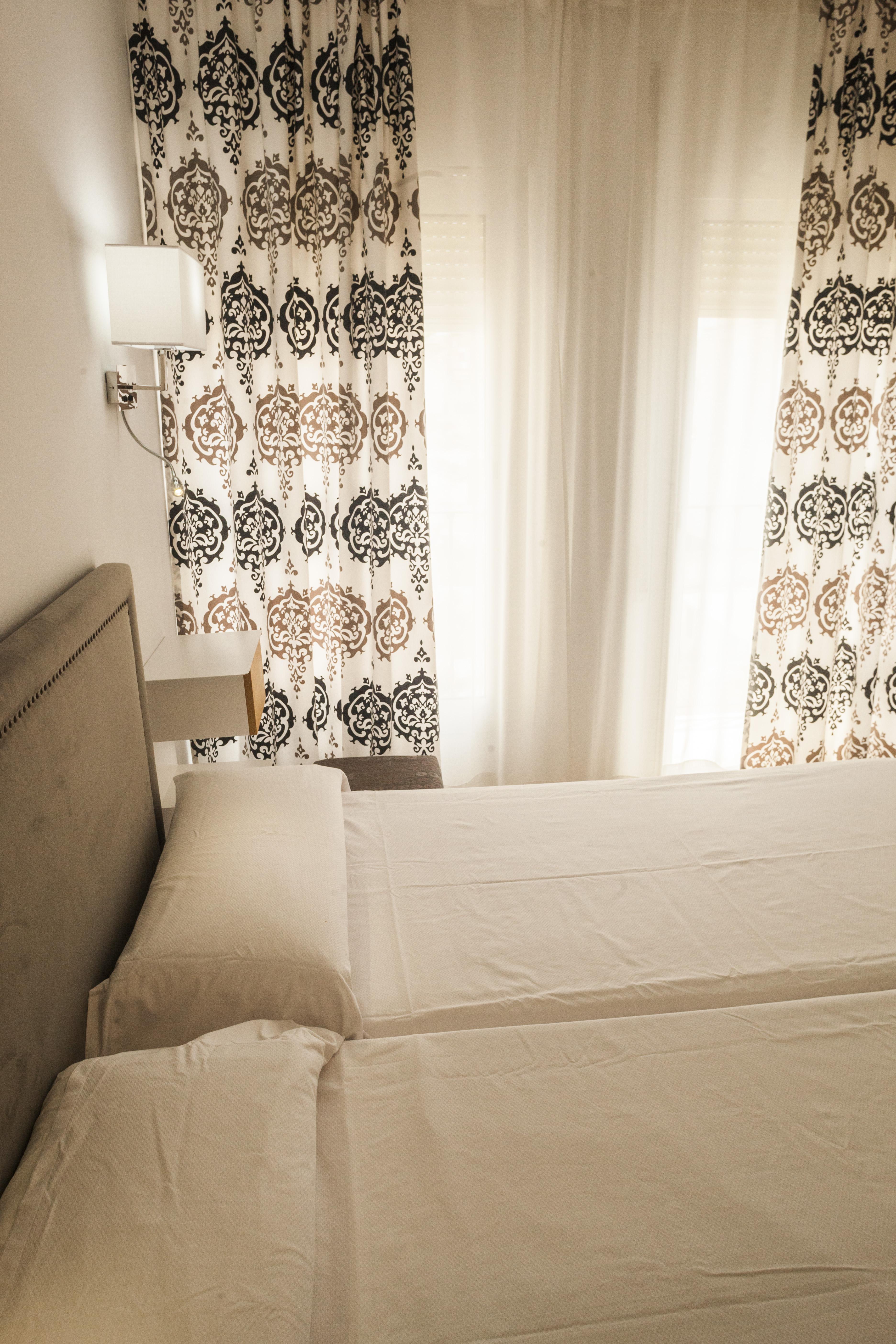 Abril Nerja Hotel Bagian luar foto