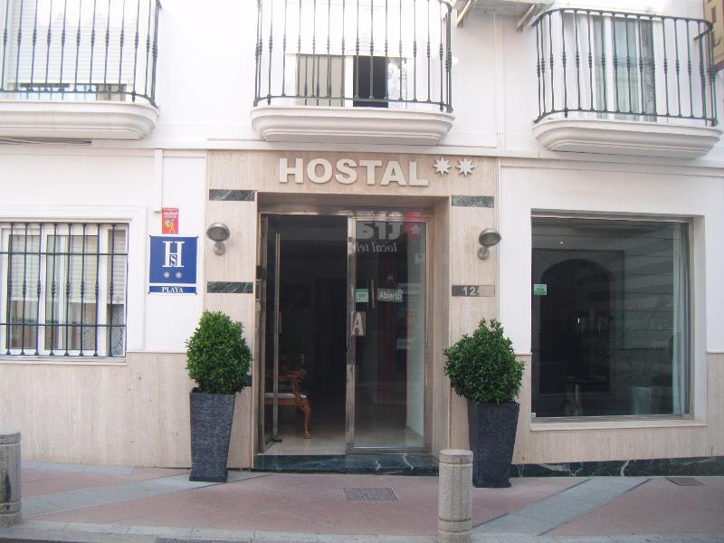 Abril Nerja Hotel Bagian luar foto