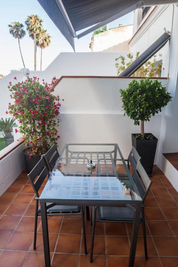 Abril Nerja Hotel Bagian luar foto